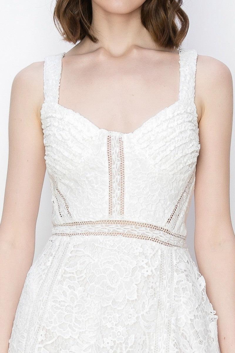 Sky's Sweetheart Neckline Floral Lace Midi Dress