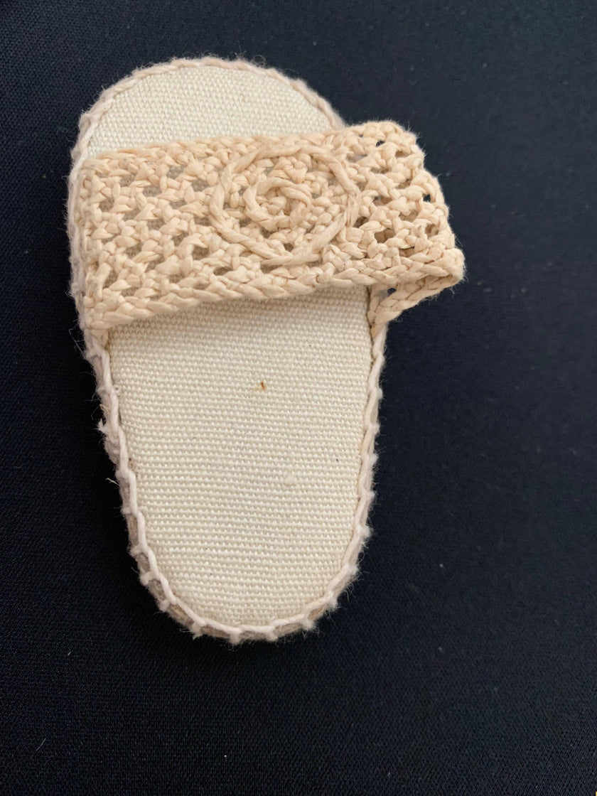 AMERICAN GIRL DOLL RETIRED Kailey MEET DRESS OR SHOES RETIRED 2003