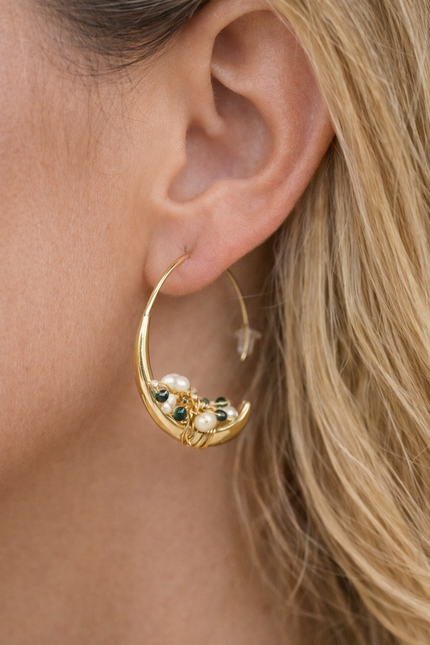 Studio G Hook Basket Earring, small pearls, green crystal