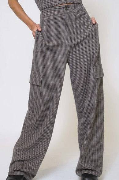 Plaid Cargo Pant with Plenty of Pockets